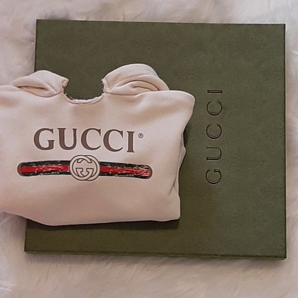 Gucci Hoodie (Infant 9-12 Month) Color:  Cream